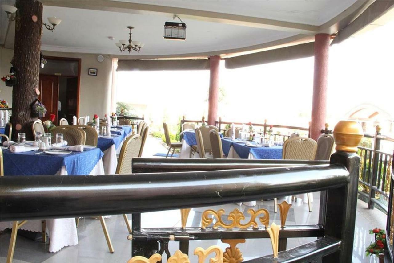 Sapphire Hotel Entebbe Kajansi Eksteriør billede